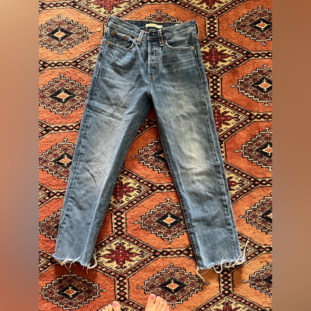 Levi’s Wedgie Straight Size 24